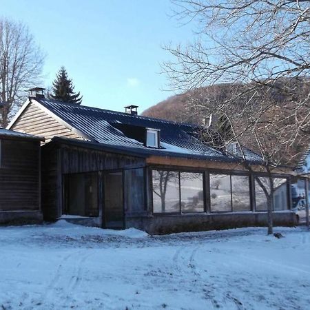 Chalet En Pleine Nature Pour 12 Personnes 贝斯和圣阿纳斯泰斯 外观 照片